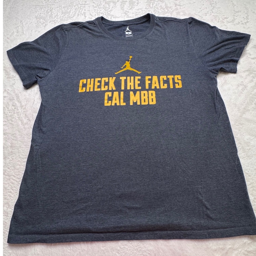 Jordan Cal Bears Mens L Basketball Team Issued T Shirt Check The Facts MBB RARE